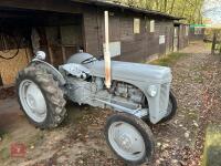 1953 FERGUSON T20 2WD TRACTOR (S/R) - 3