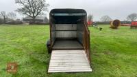 BATESON 10' X 5' LIVESTOCK TRAILER - 4