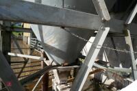 COLLINSON 25T GALVANISED FEED SILO - 12