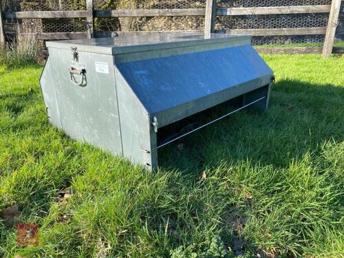 4 GALVANISED PHEASANT/PARTRIDGE FEEDERS