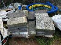 3 PALLETS OF 4'' BREEZE BLOCKS (10) - 4