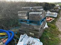 3 PALLETS OF 4'' BREEZE BLOCKS (10) - 5