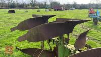 DOWDESWELL DP8 4F REVERSIBLE PLOUGH - 9