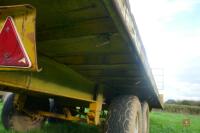 2002 GULL 25' BALE TRAILER - 18