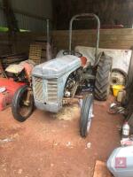 GREY FERGUSON TED20 2WD TRACTOR (S/R)