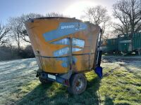 2008 LUCAS G SPIRMIX 120 MIXER WAGON - 4