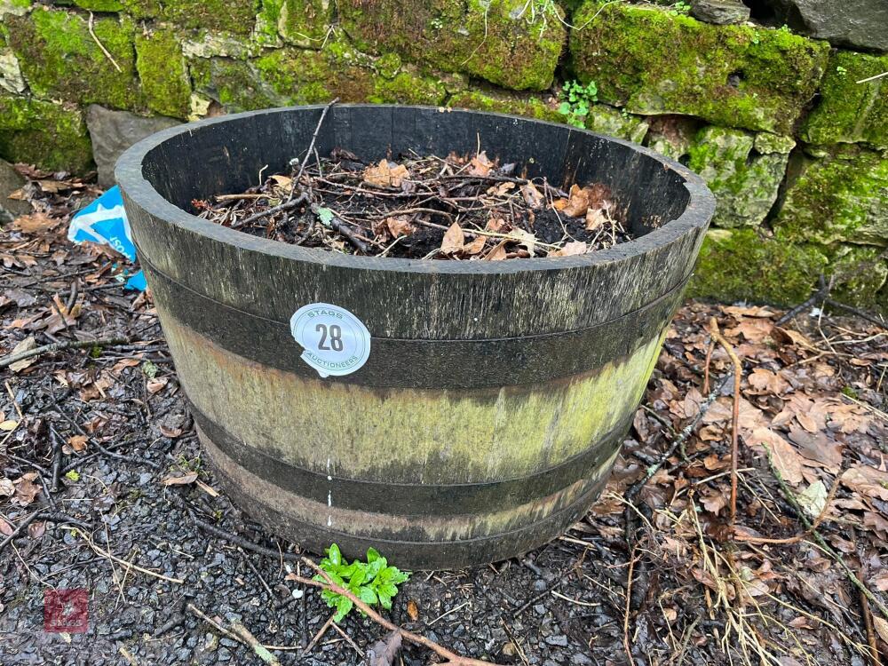 HALF BARRELL PLANTER (28)