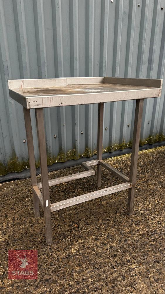 STAINLESS STEEL BENCH TABLE