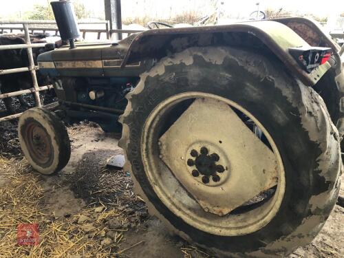 FORD 4110 2WD TRACTOR