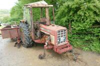INTERNATIONAL 674 2WD TRACTOR (S/R) - 2