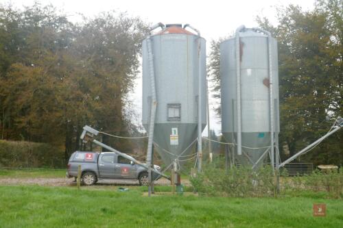 ROWLAND BULK FEED BIN (NO 1)