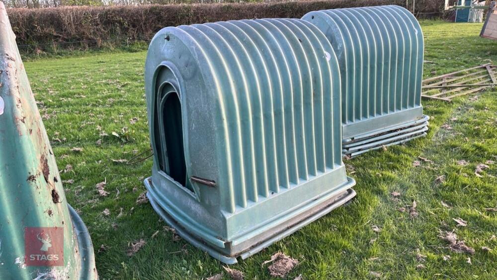 3 SINGLE CALF HUTCHES