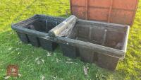 LARGE PLASTIC DOUBLE SIDED TROUGH - 4