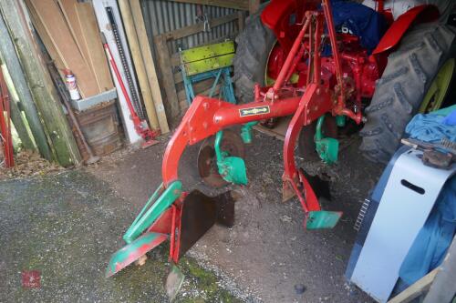 KVERNELAND 2 FURROW CONVENTIONAL PLOUGH