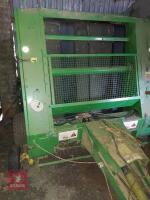 JOHN DEERE 545 ROUND BALER - 2