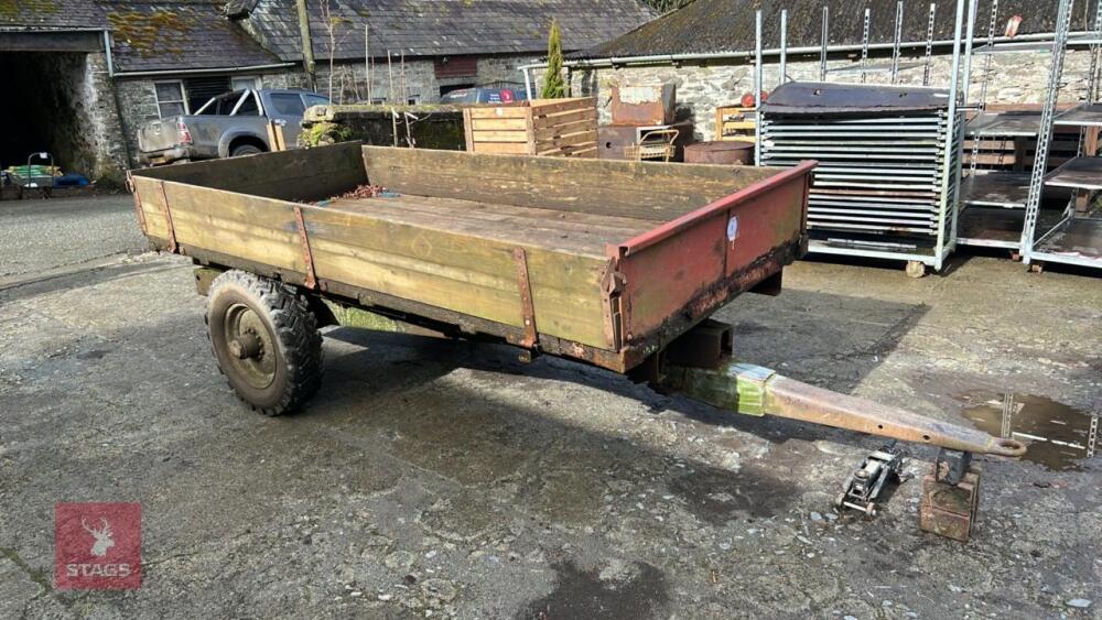 SINGLE AXLE TIPPING TRAILER