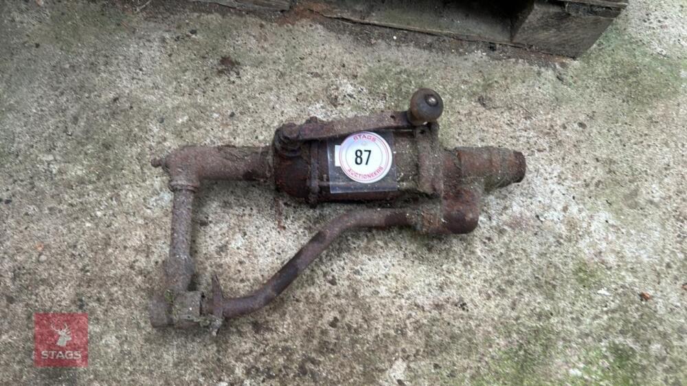 ANTIQUE WATER PUMP