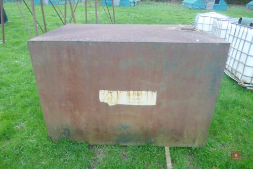 DIESEL/FUEL TANK