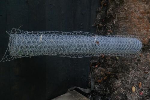 PART ROLL OF POULTRY NETTING