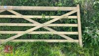 4.2M WOODEN GATE - 2