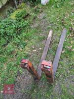 PAIR OF PALLET FORK TINES