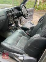 2004 TOYOTA HILUX INVINCIBLE TRUCK(S/R) - 9