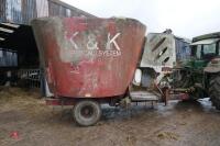 K&K VERTICAL SYSTEM FEEDER WAGON - 6