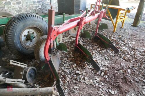 KVERNELAND 3 FURROW CONVENTIONAL PLOUGH