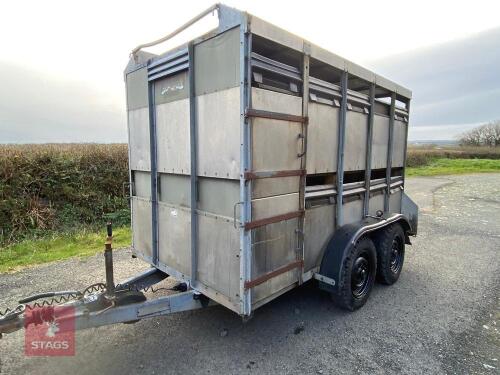 BATESON LIVESTOCK TRAILER