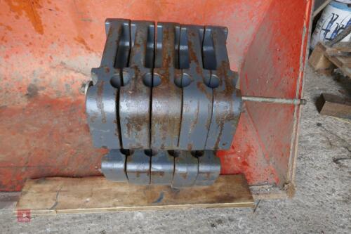 5 45KG KUBOTA FRONT TRACTOR WEIGHTS