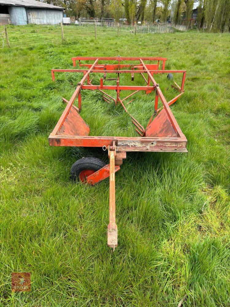 BROWNS 8 BALE SLEDGE WITH DRAW BAR