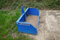 FLEMING 5' TIPPING LINK BOX - 2