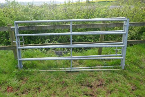 2 X 2.65M GALVANISED YARD GATES