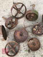 4 X MIXED CAST IRON WHEELS - 3