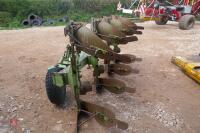 1997 DOWDESWELL DP7D12 4 FURROW PLOUGH - 5