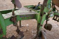 1997 DOWDESWELL DP7D12 4 FURROW PLOUGH - 11