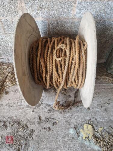 ROLL OF HESSIAN ROPE