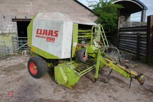 2000 CLAAS ROLLANT 250 ROUND BALER(S/R)