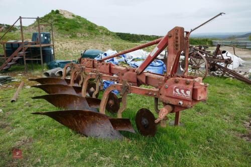 SANDERUM 4 FURROW PLOUGH