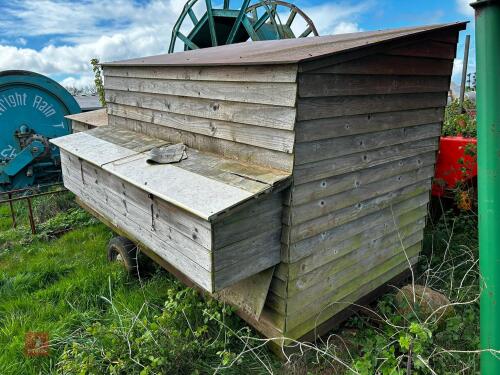 12' WOODEN POULTRY HOUSE