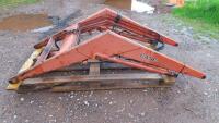 LOADER TO FIT IH 674 - 4