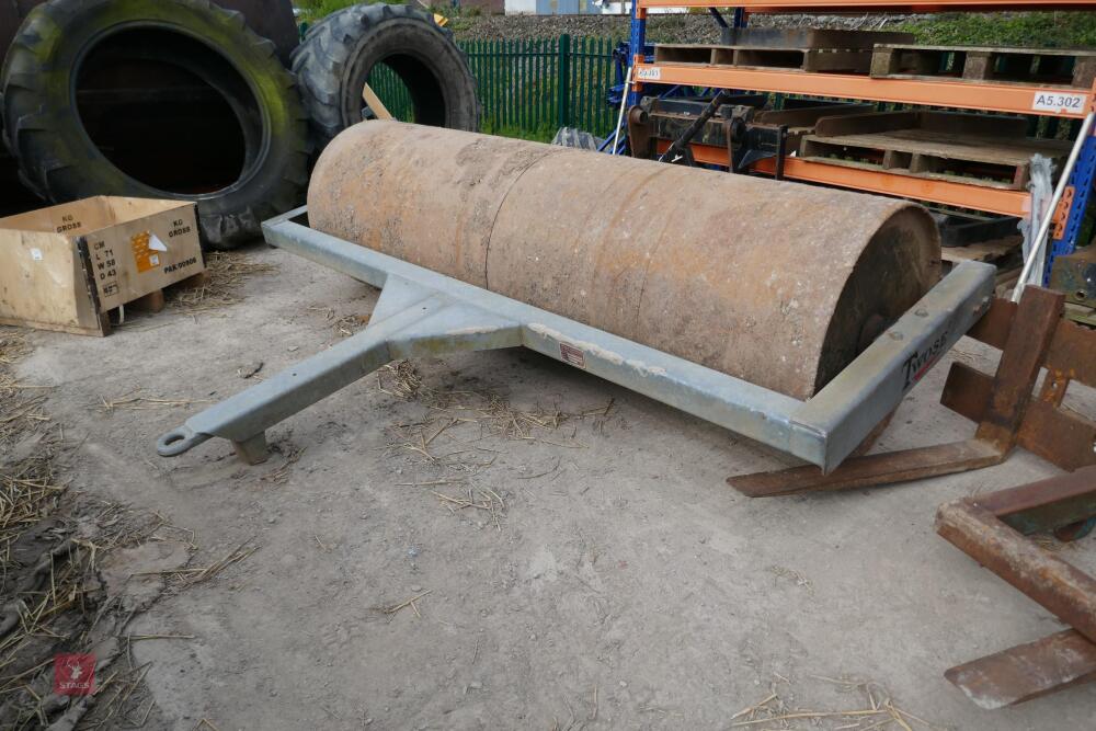 TWOSE 8' GALVANISED BALLAST ROLLER