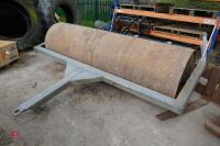 TWOSE 8' GALVANISED BALLAST ROLLER - 2