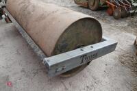 TWOSE 8' GALVANISED BALLAST ROLLER - 6