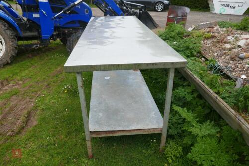 STAINLESS STEEL TABLE (228)