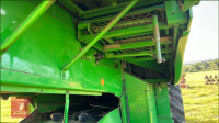 2005 JOHN DEERE 9560L COMBINE - 37