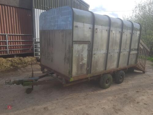 IFOR WILLIAMS 12' STOCK TRAILER