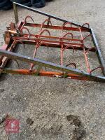 BROWNS FLAT 8 BALE HANDLER - 3