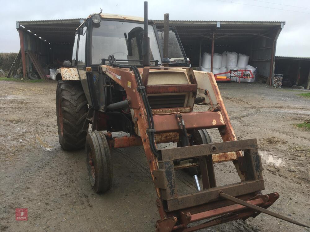 1981 DAVID BROWN 1390 2WD TRACTOR