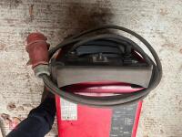 LINCOLN TOMAHAWK 1538 PLASMA CUTTER - 8
